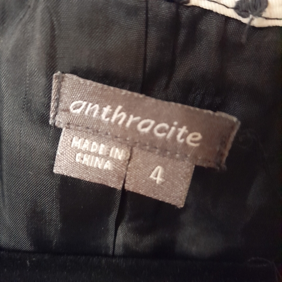 Coat - Picture 7 of 7